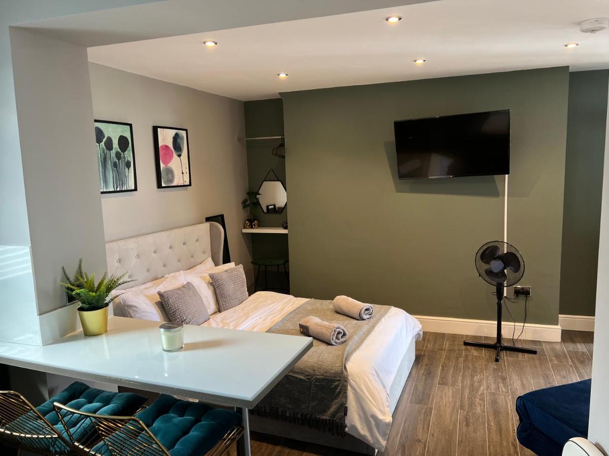 Peaceful & Stylish Brighton Studio Apartment 외부 사진